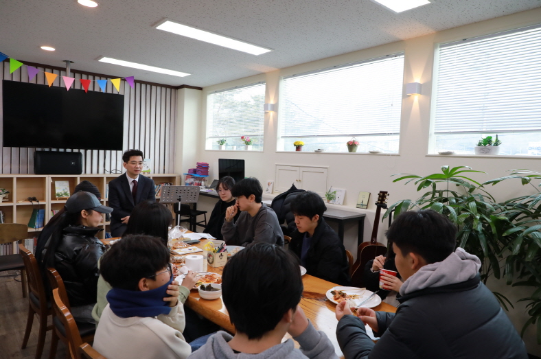 [크기변환]1f65b5d48894478b6d21ed8319c9caf1.jpg